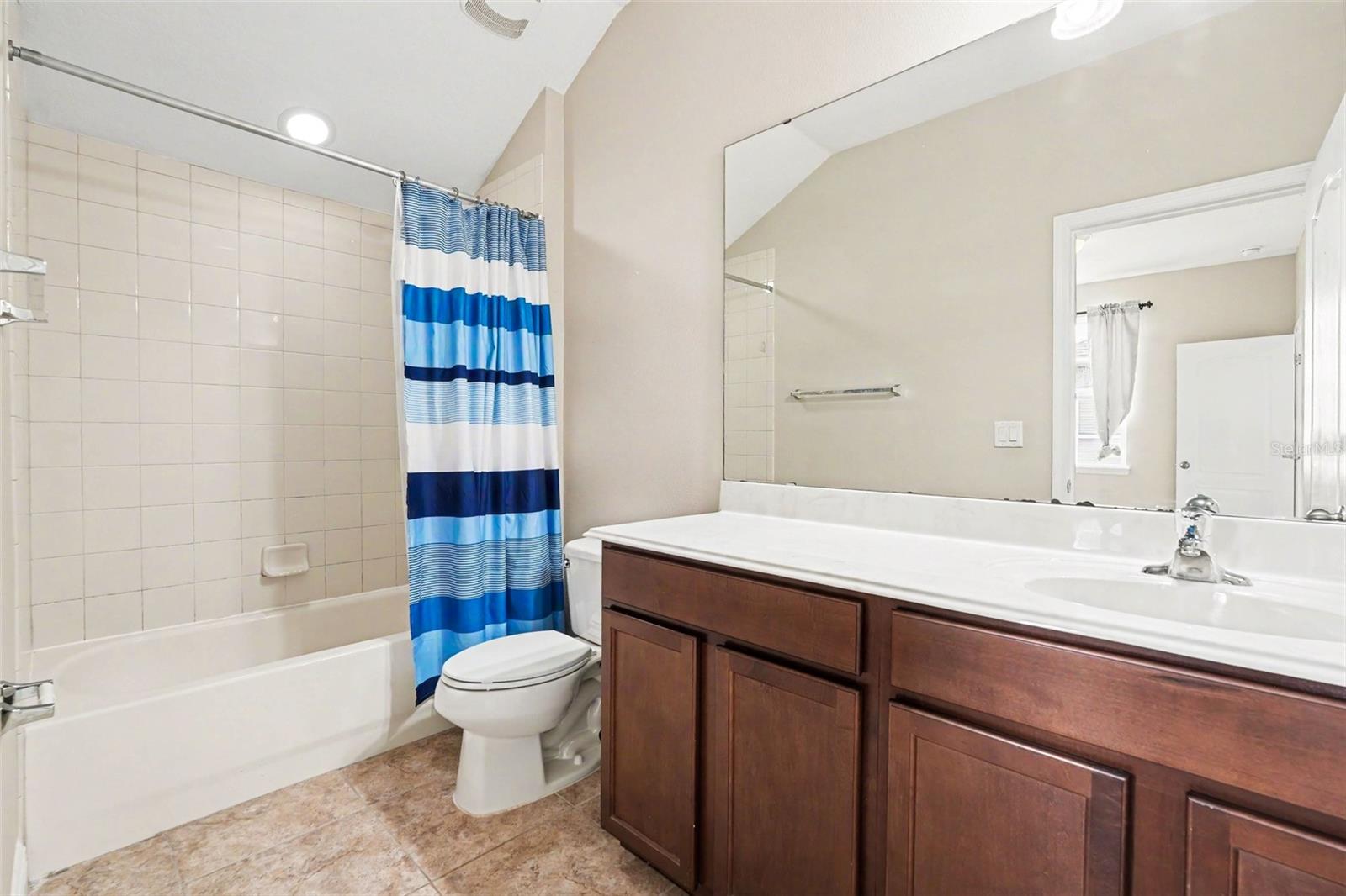 PALM COVE PH 2 - Residential