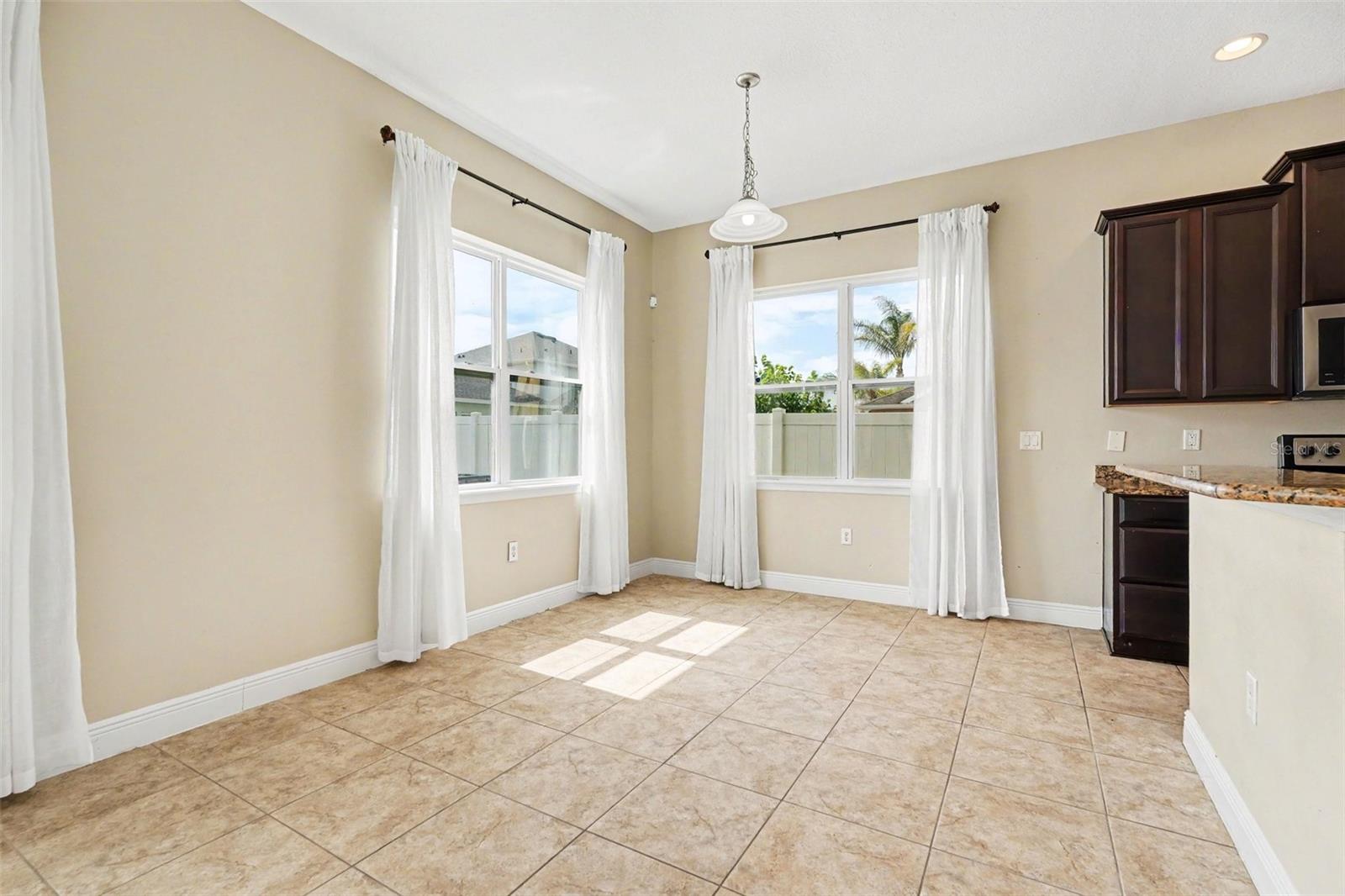PALM COVE PH 2 - Residential