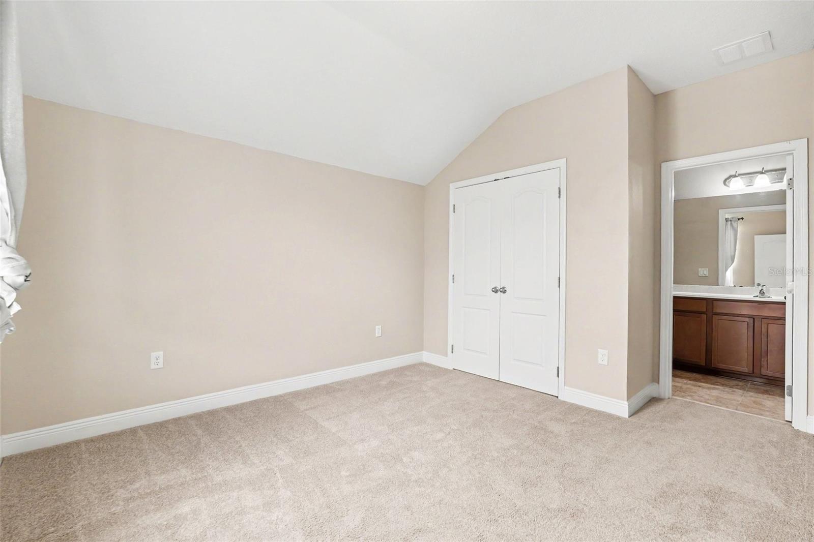 PALM COVE PH 2 - Residential