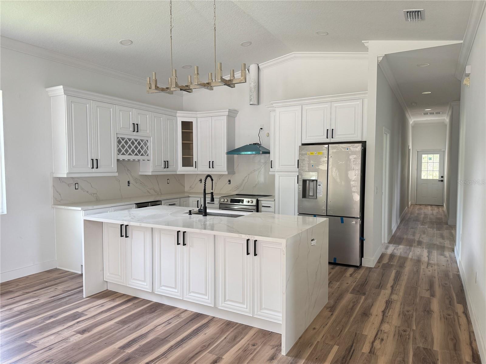 LINCOLN HEIGHTS - Residential