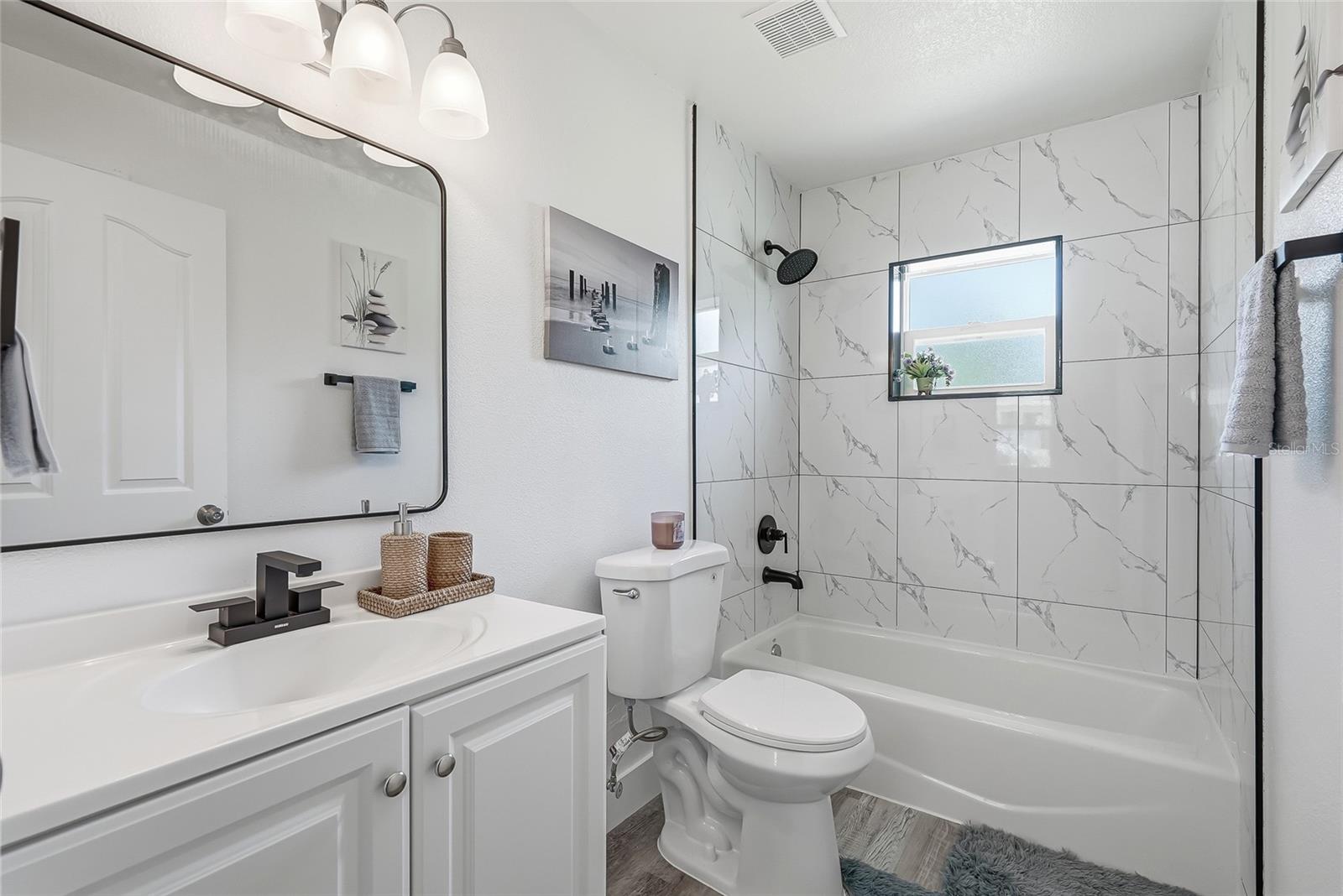 MADISON PARK - Residential