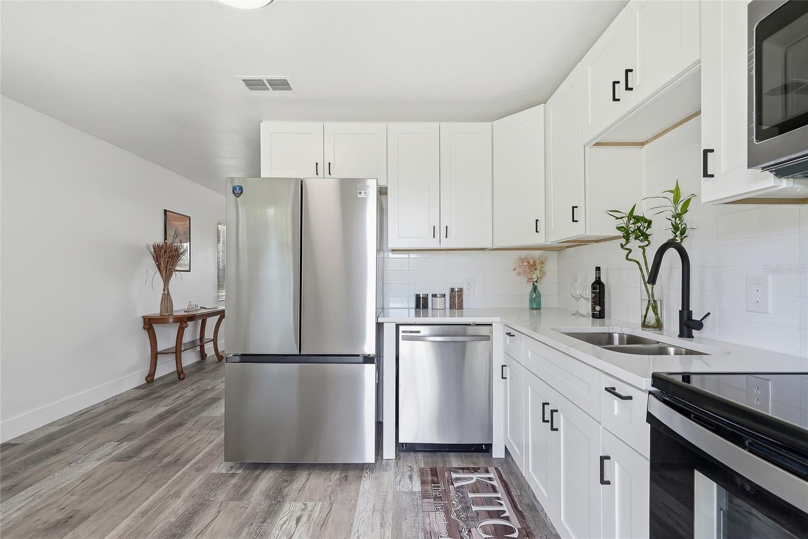 MADISON PARK - Residential