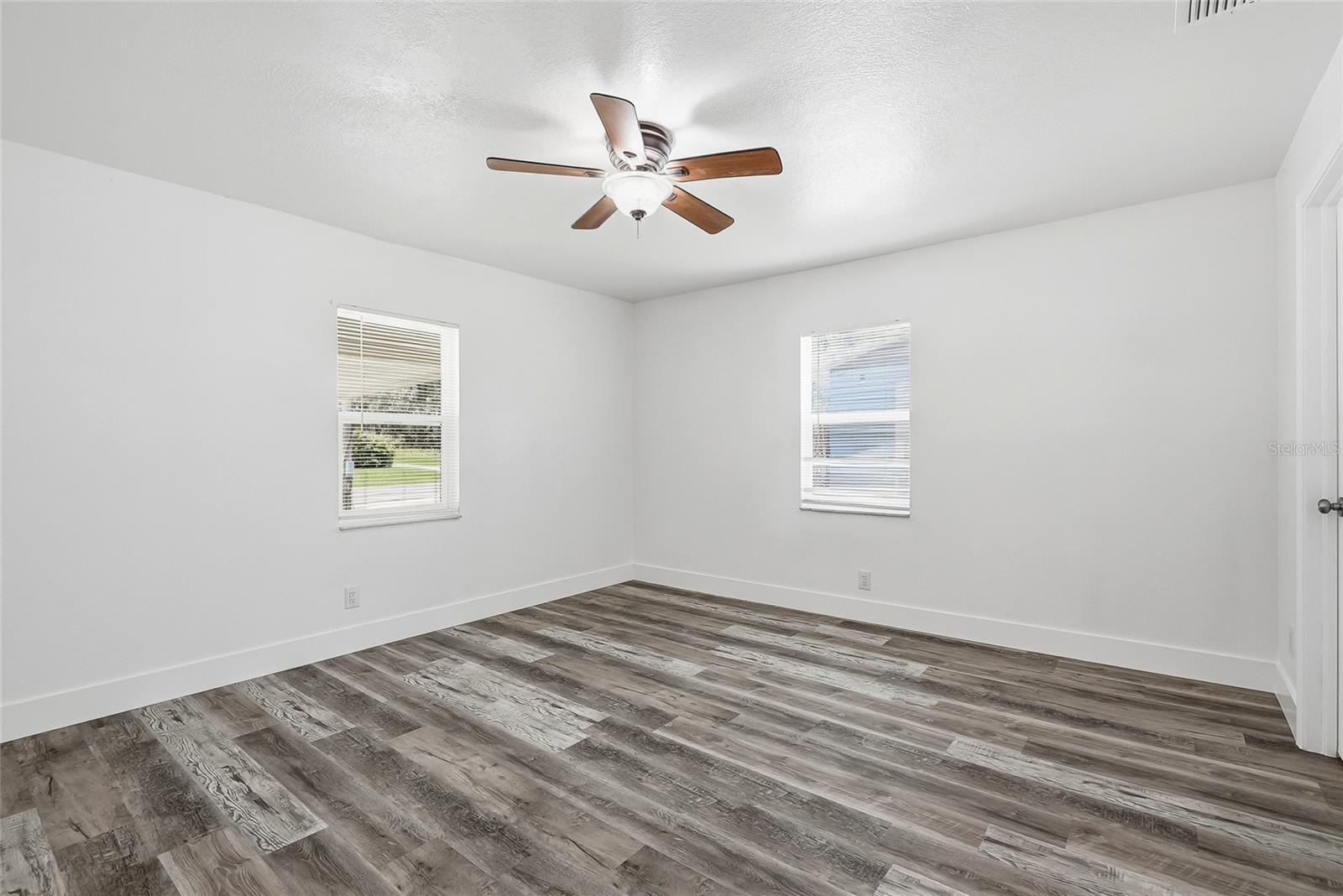 MADISON PARK - Residential