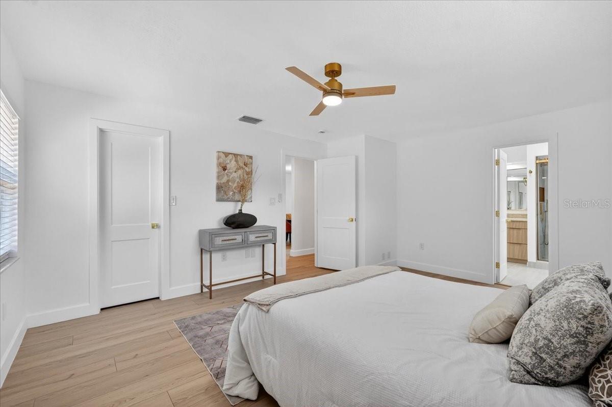 MOCKINGBIRD MANORS - Residential
