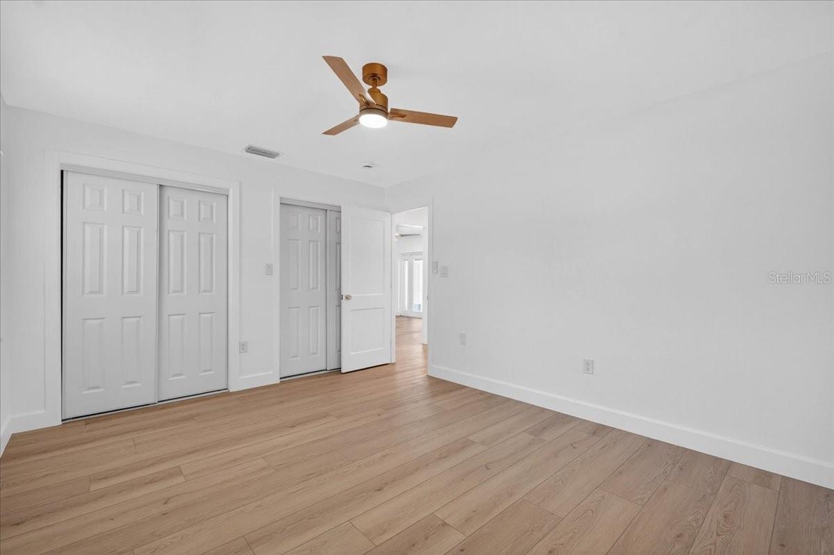MOCKINGBIRD MANORS - Residential
