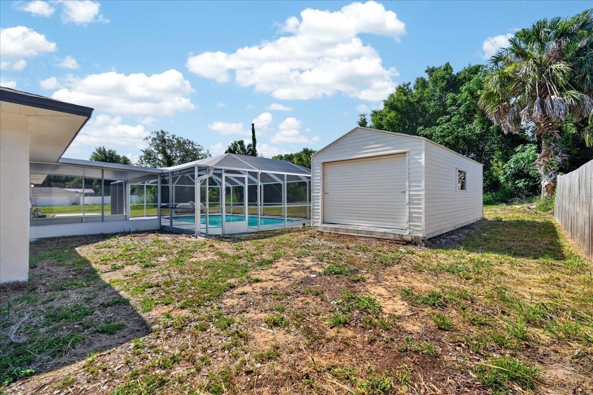 MOCKINGBIRD MANORS - Residential