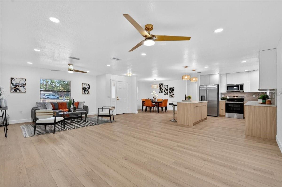 MOCKINGBIRD MANORS - Residential