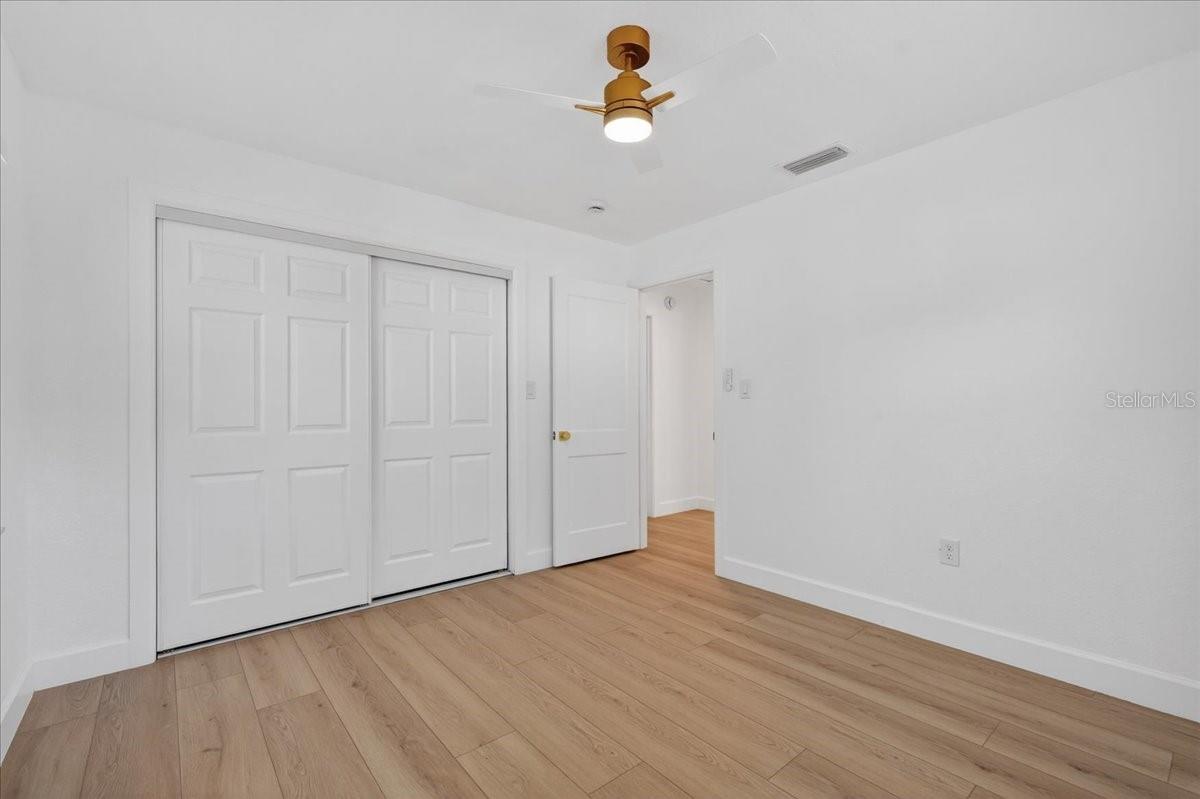 MOCKINGBIRD MANORS - Residential