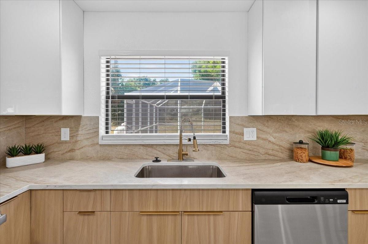 MOCKINGBIRD MANORS - Residential