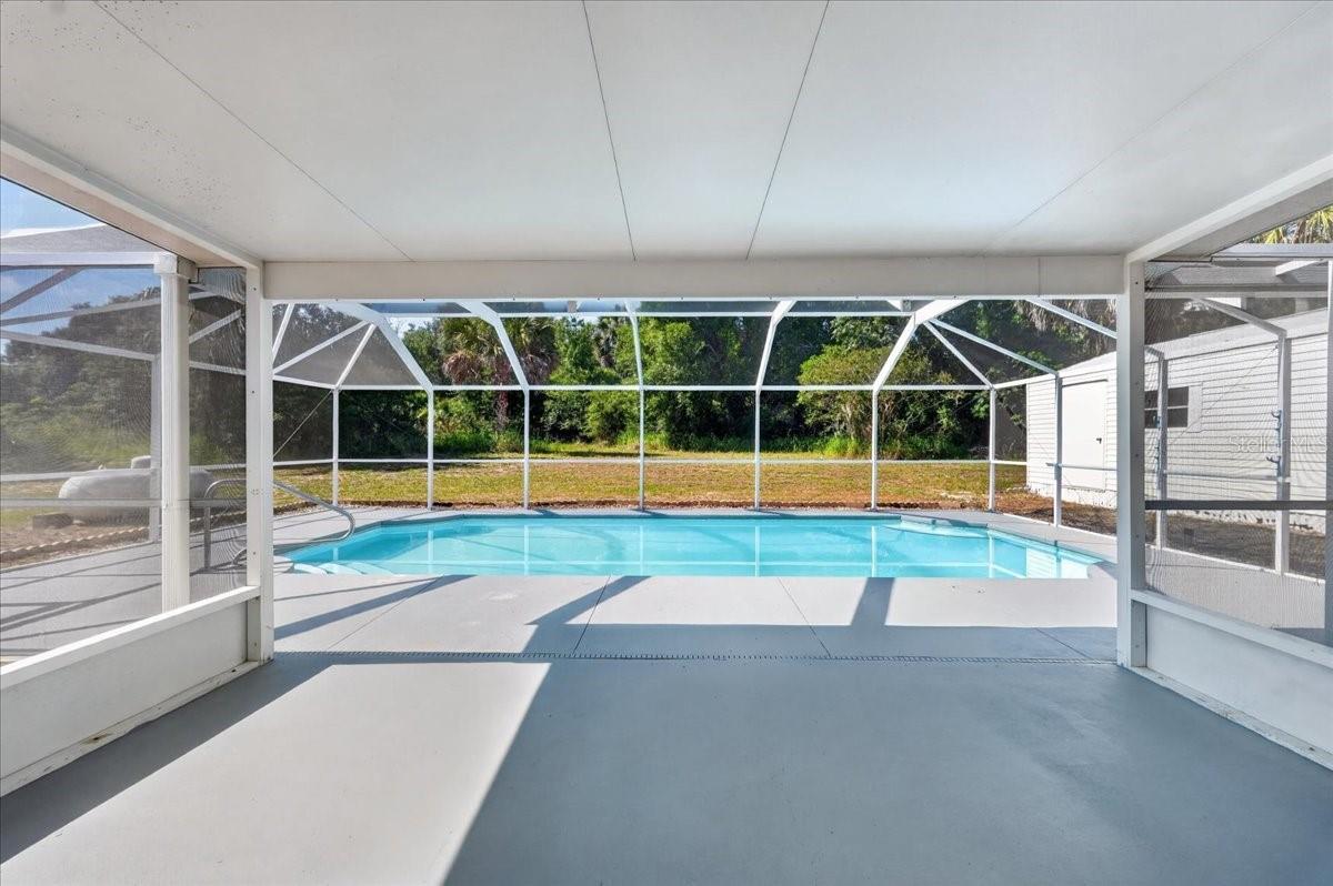 MOCKINGBIRD MANORS - Residential