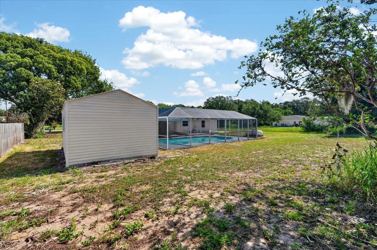 MOCKINGBIRD MANORS - Residential