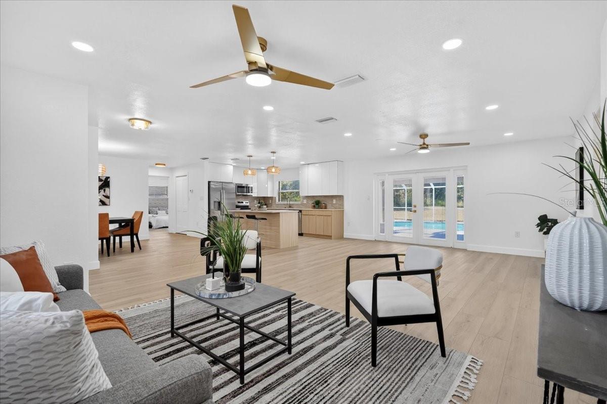 MOCKINGBIRD MANORS - Residential