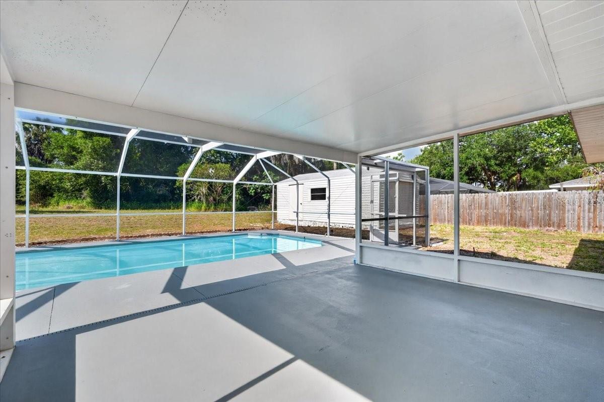 MOCKINGBIRD MANORS - Residential