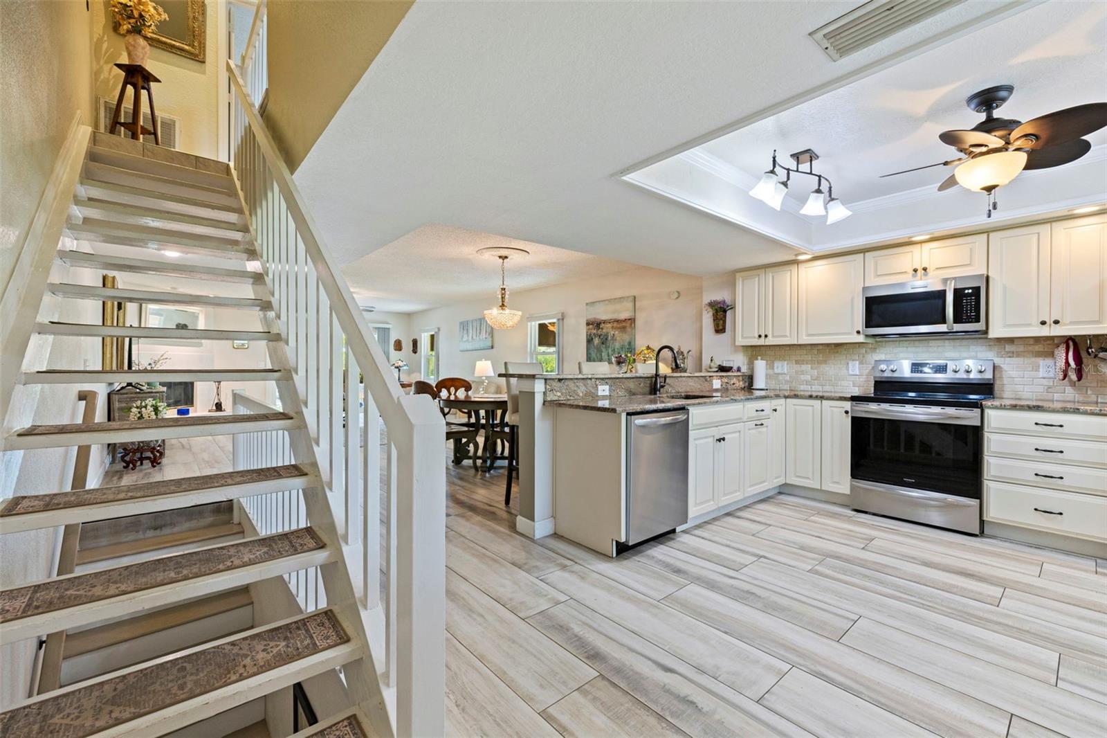 CHANNEL LANDING TWNHMS - Residential