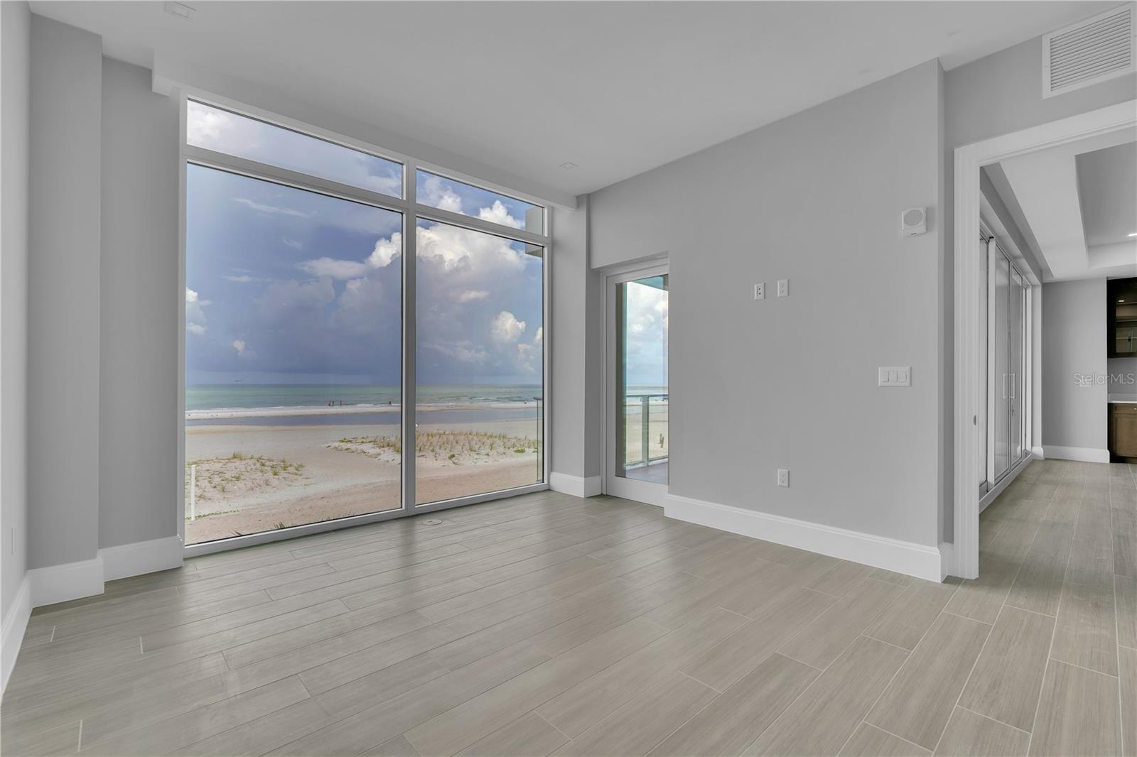 SUNSET BEACH - Residential