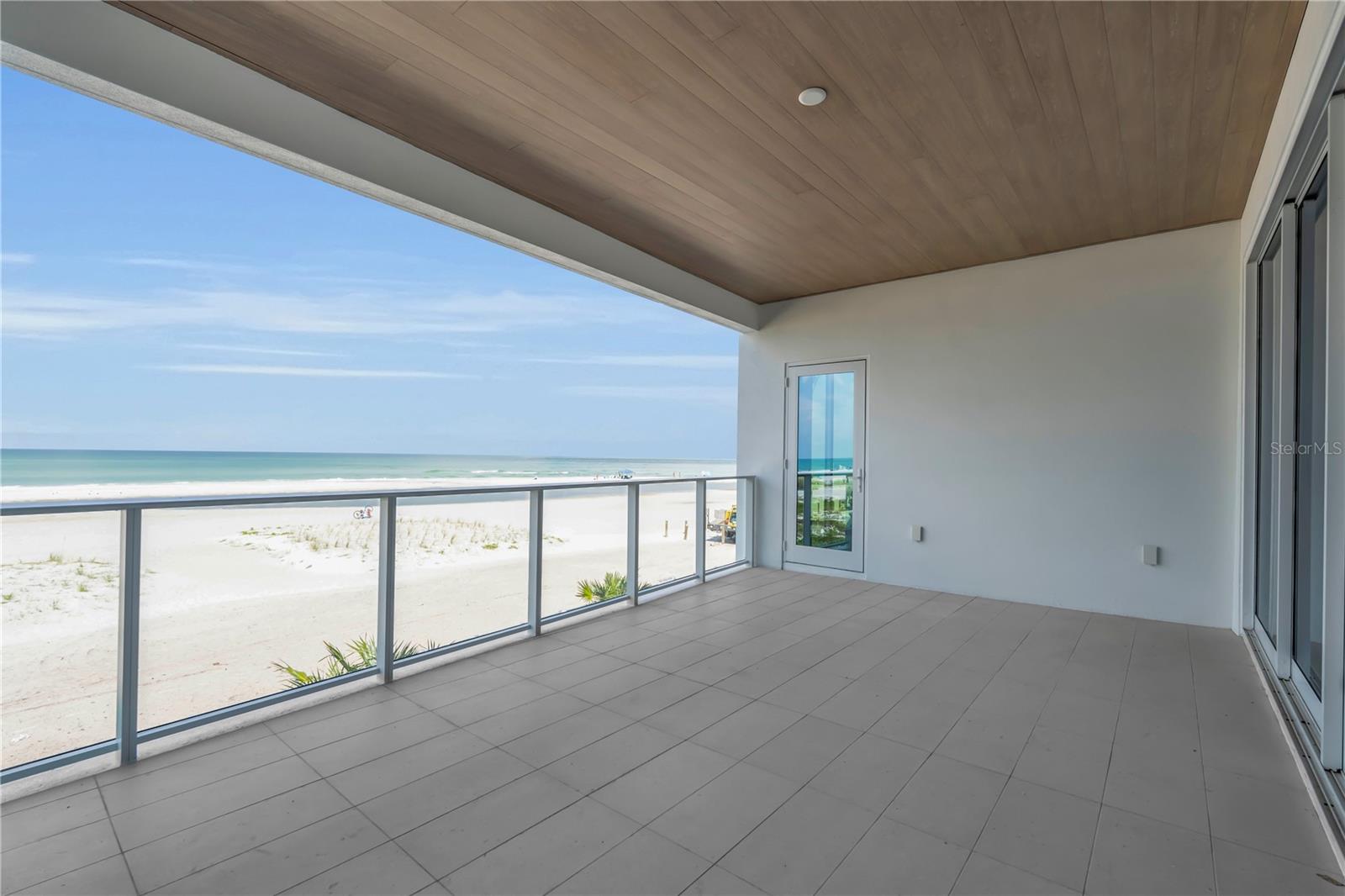 SUNSET BEACH - Residential