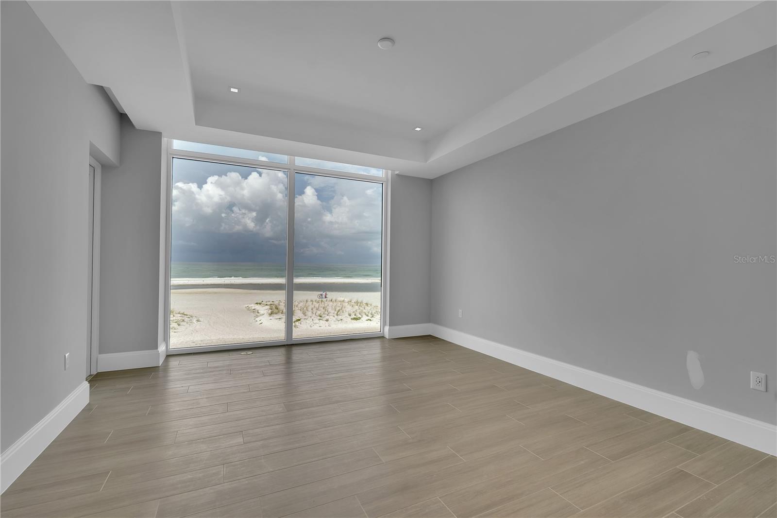 SUNSET BEACH - Residential