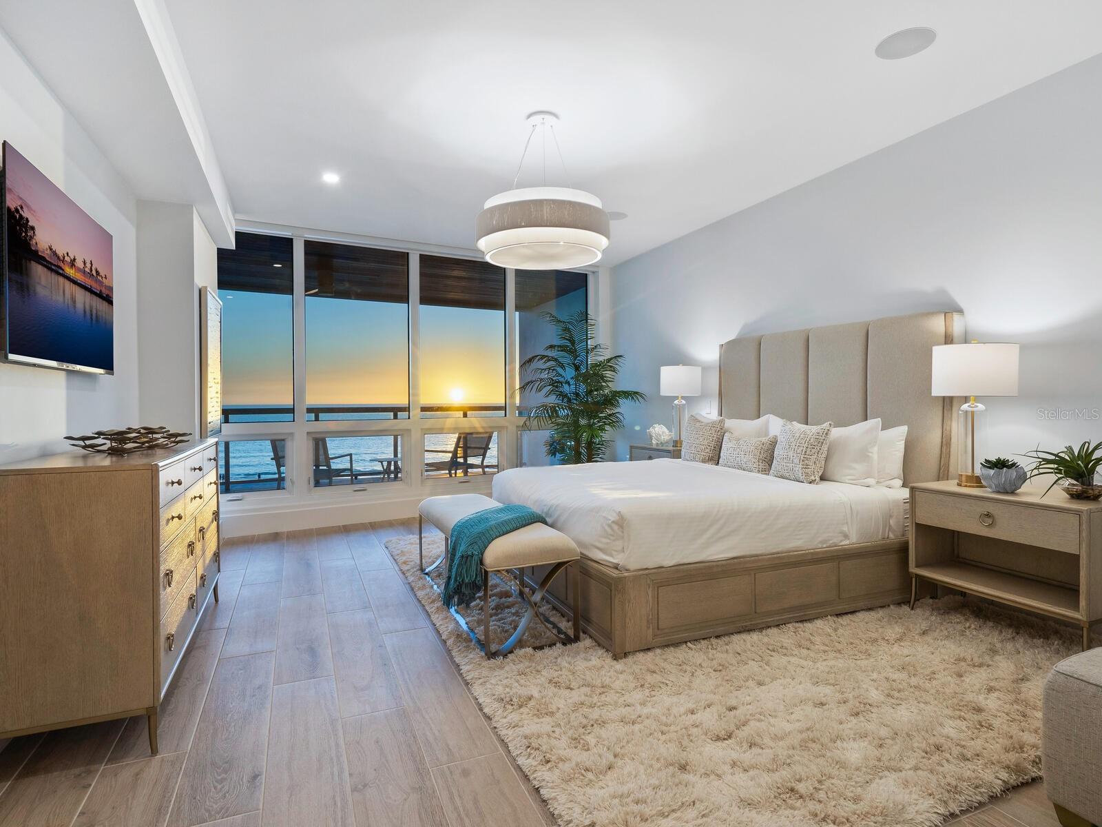 TEN35 SEASIDE - Residential