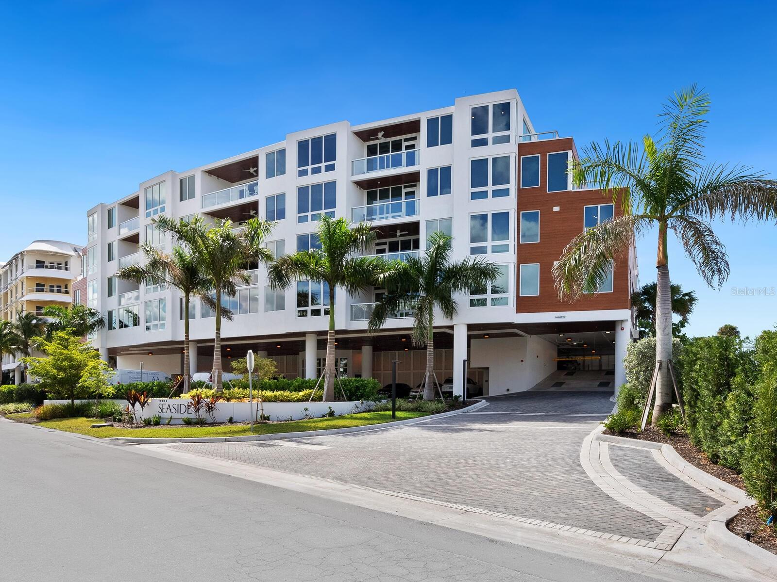 TEN35 SEASIDE - Residential