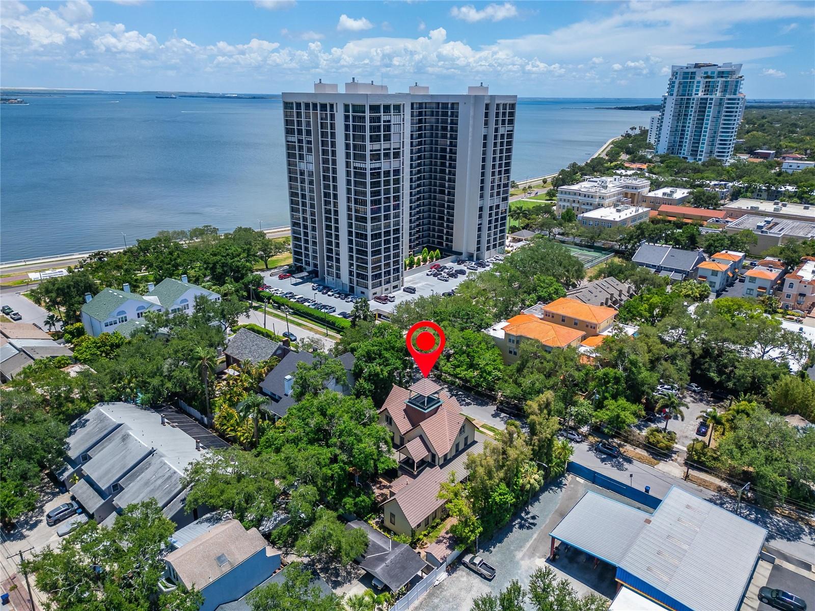 CREST VIEW - Residential