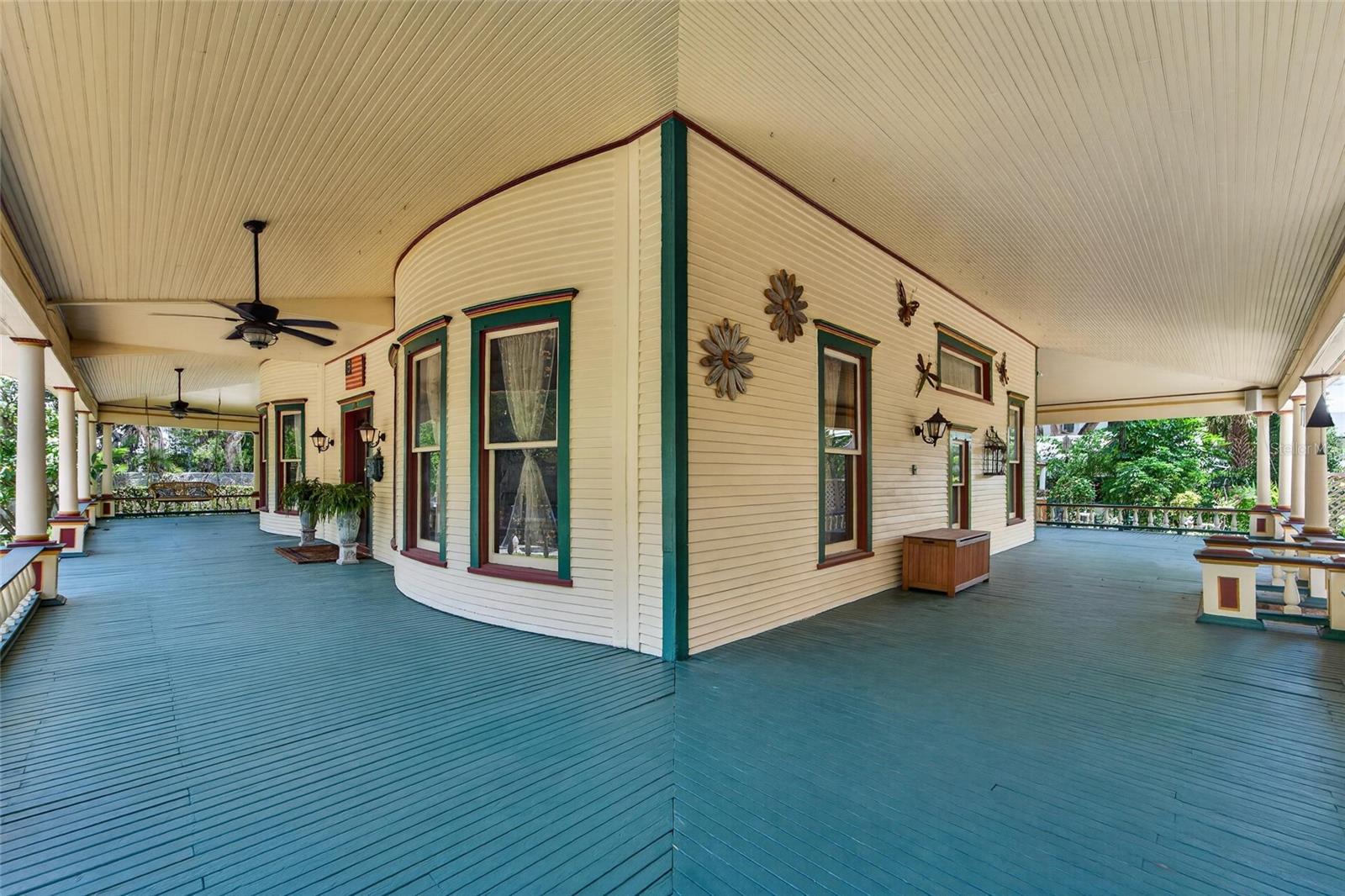 CREST VIEW - Residential