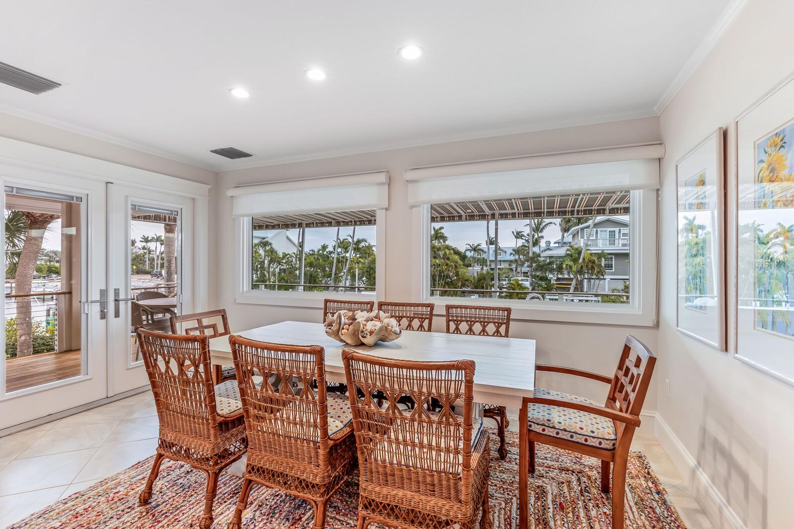 HARBOR DRIVE WATERWAYS - Residential