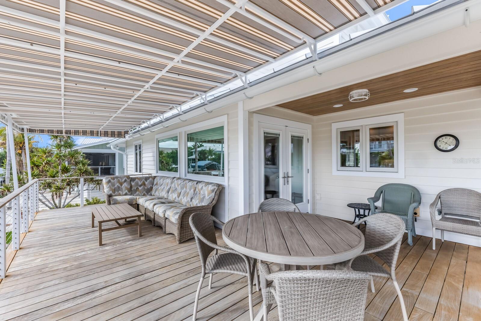 HARBOR DRIVE WATERWAYS - Residential