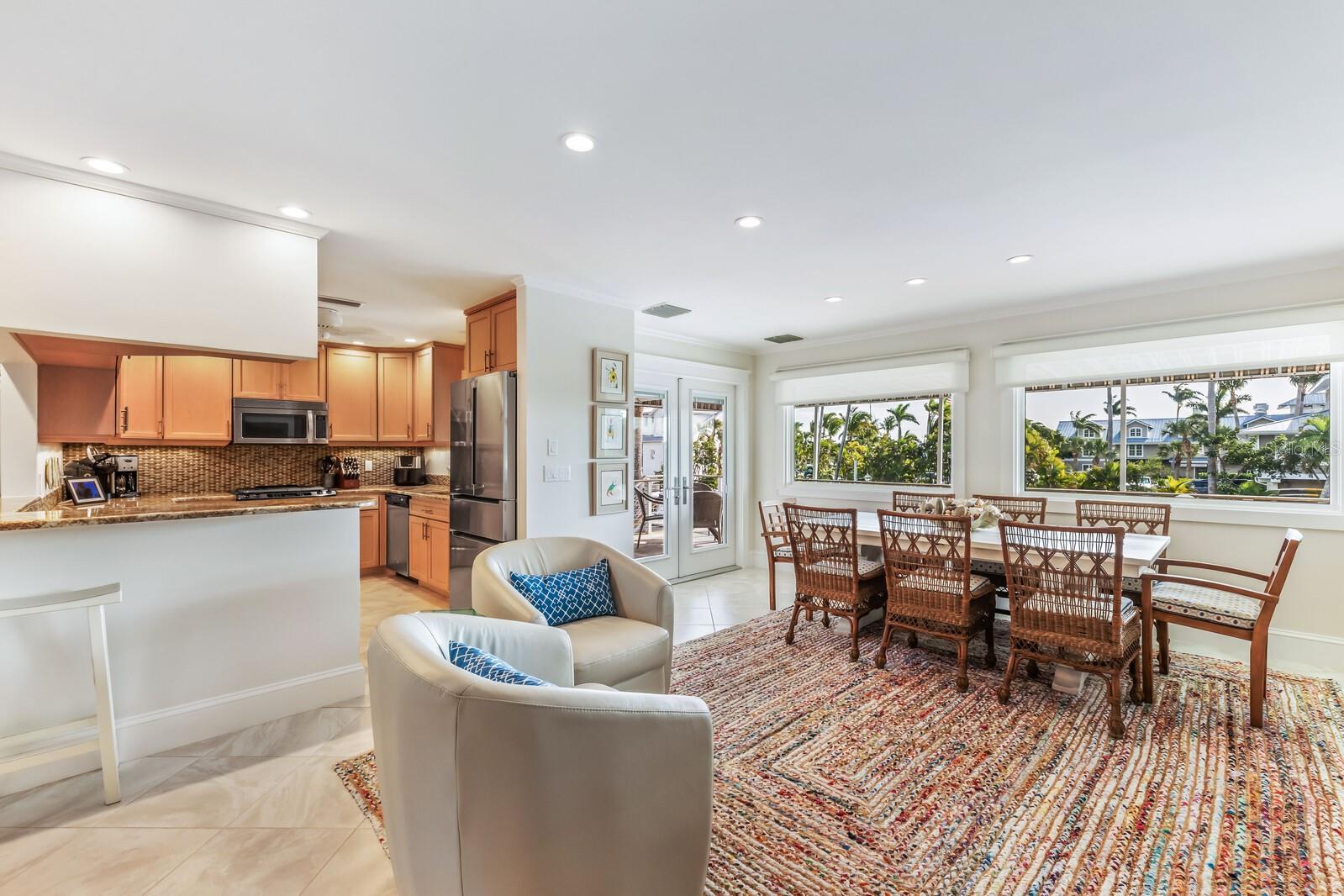 HARBOR DRIVE WATERWAYS - Residential