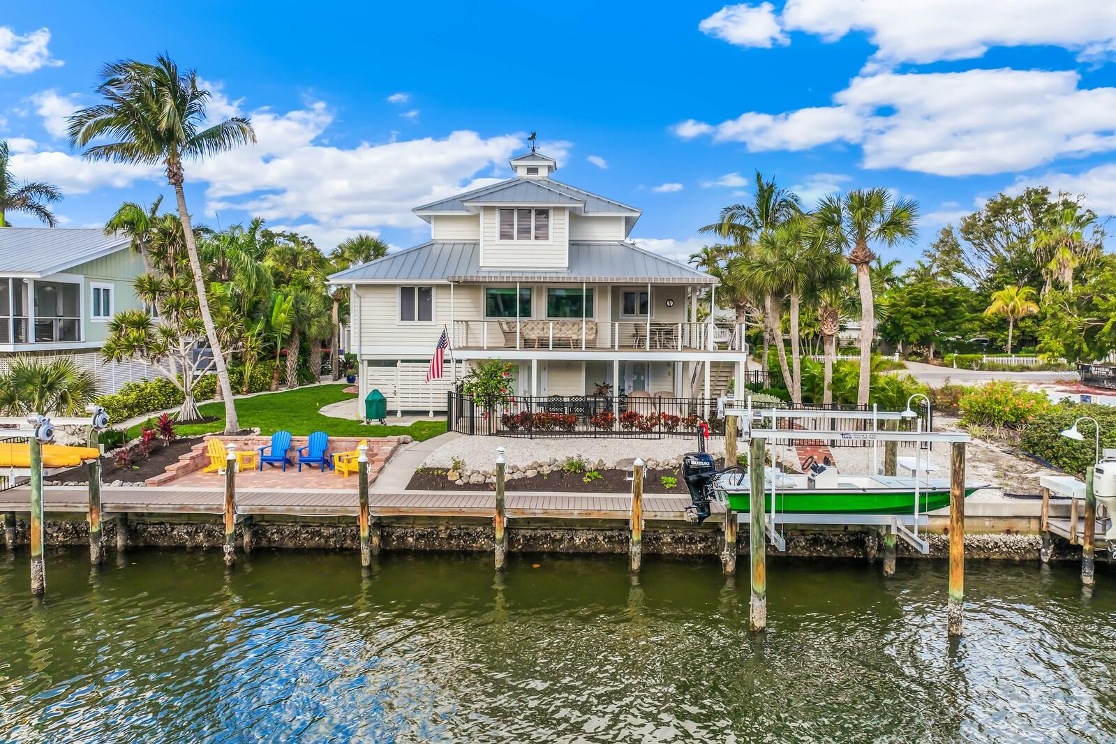 HARBOR DRIVE WATERWAYS - Residential