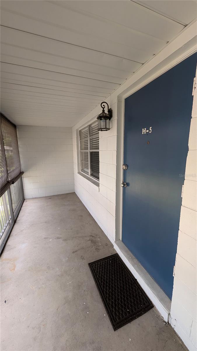 SANDLEWOOD CONDO - Residential