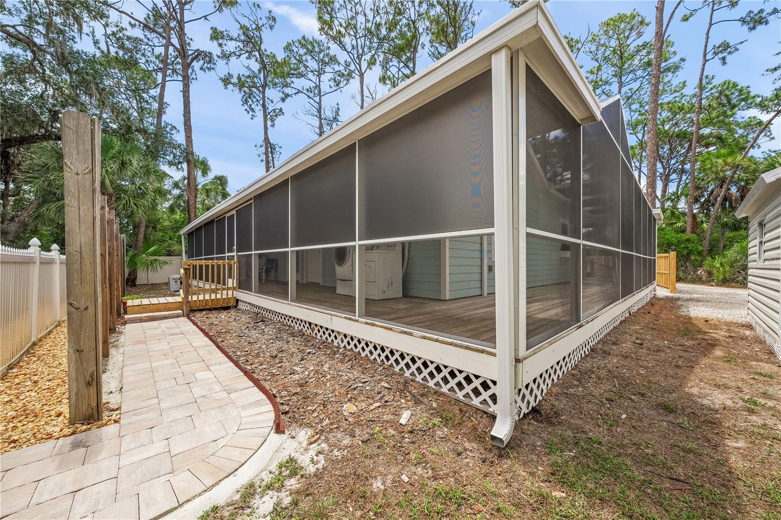THOMASASSA - Residential