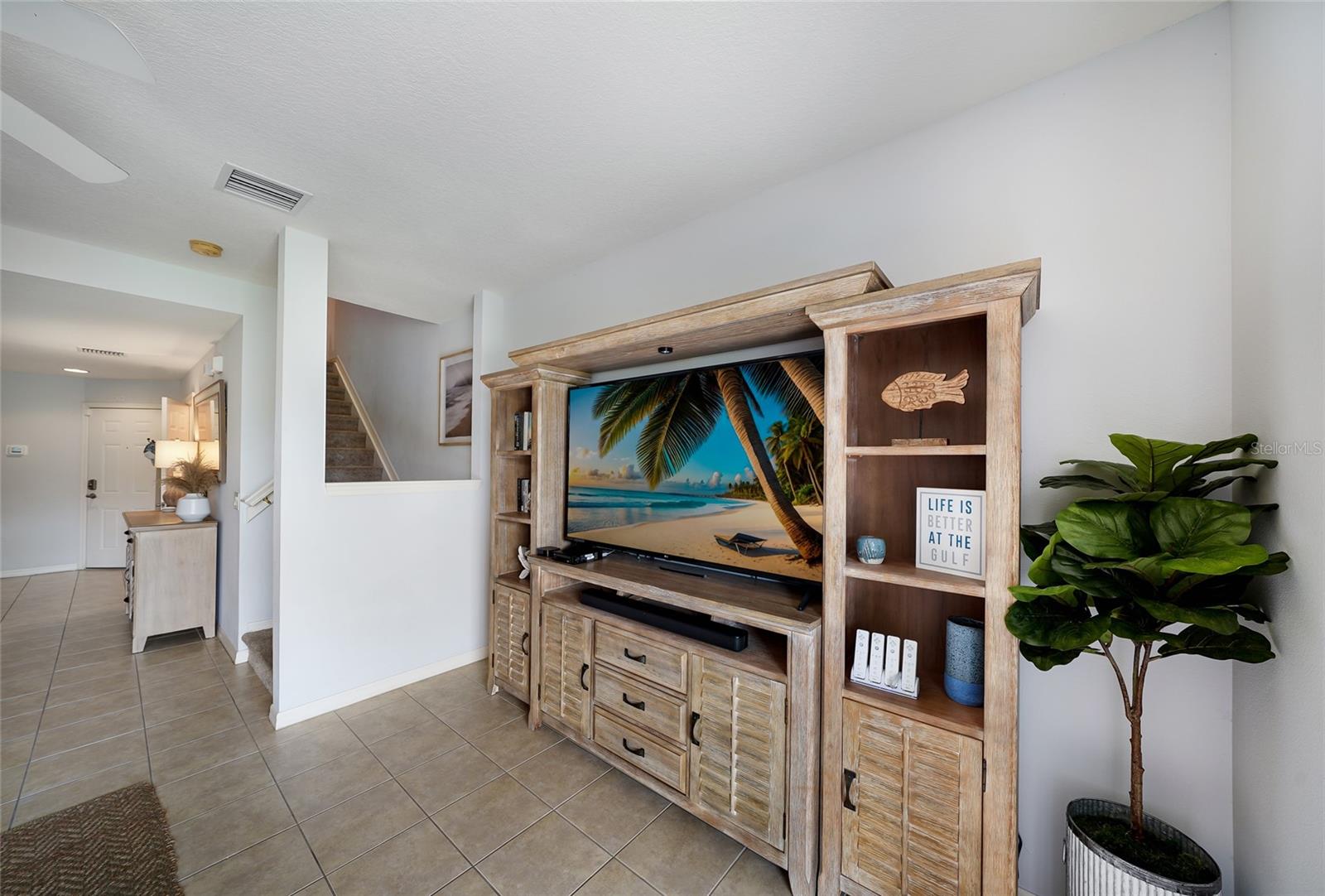 PALMA SOLA TRACE - Residential