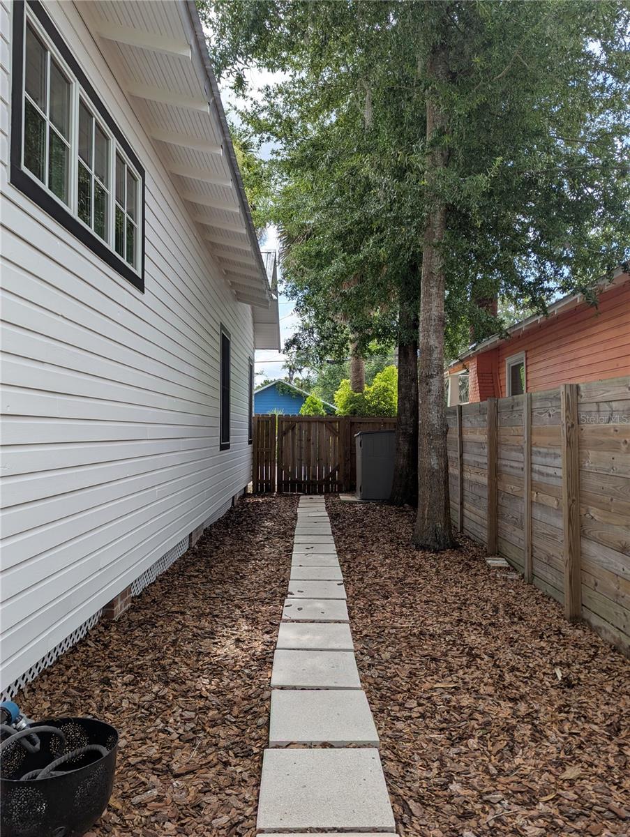 BRUSH ADDN - Residential Lease