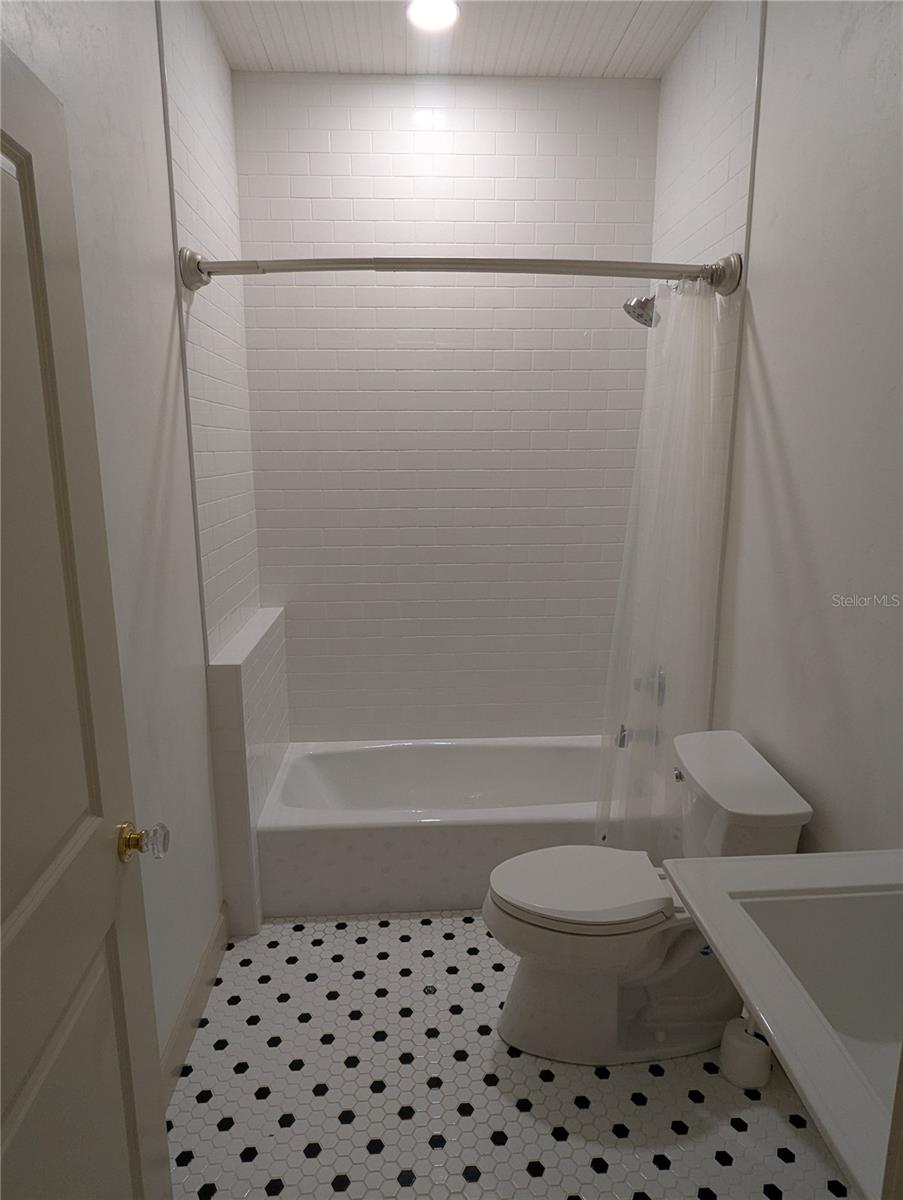 BRUSH ADDN - Residential Lease