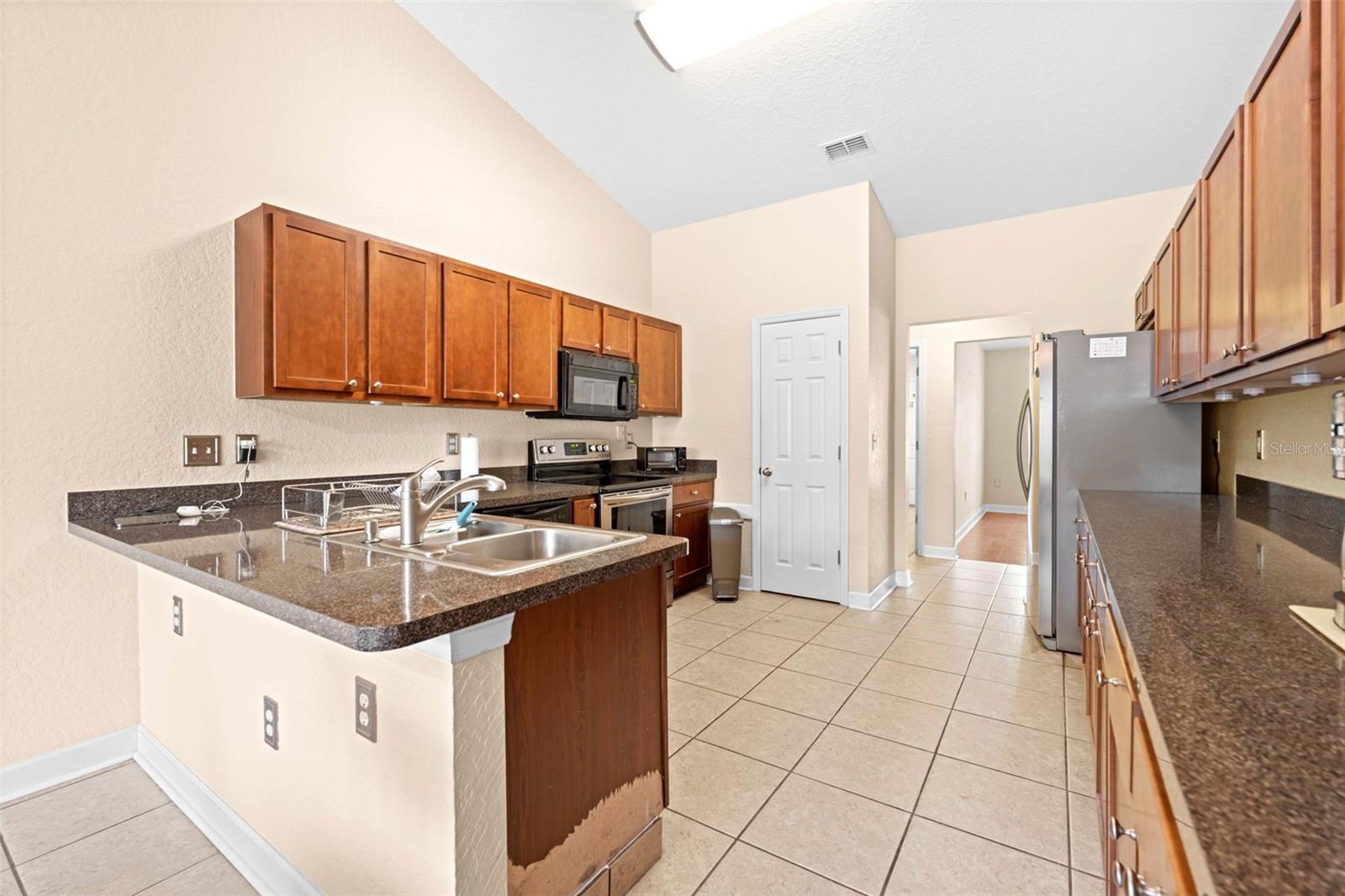 SPRING HILL - Residential