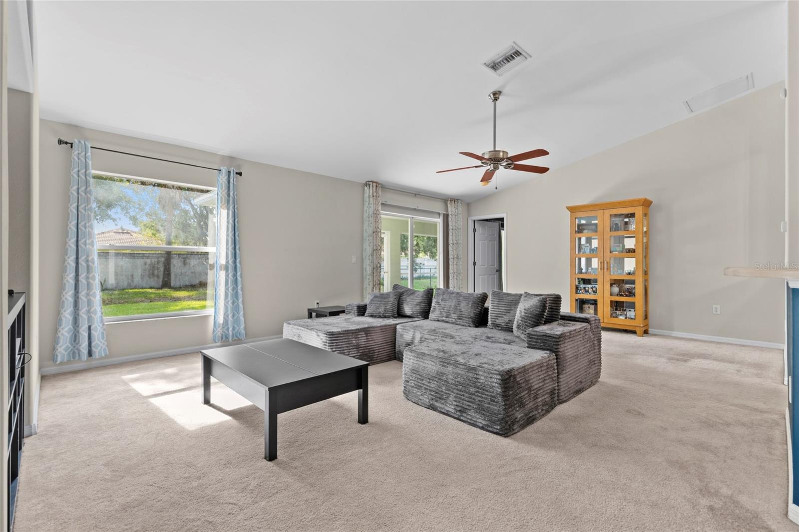 HAWKS PRESERVE - Residential