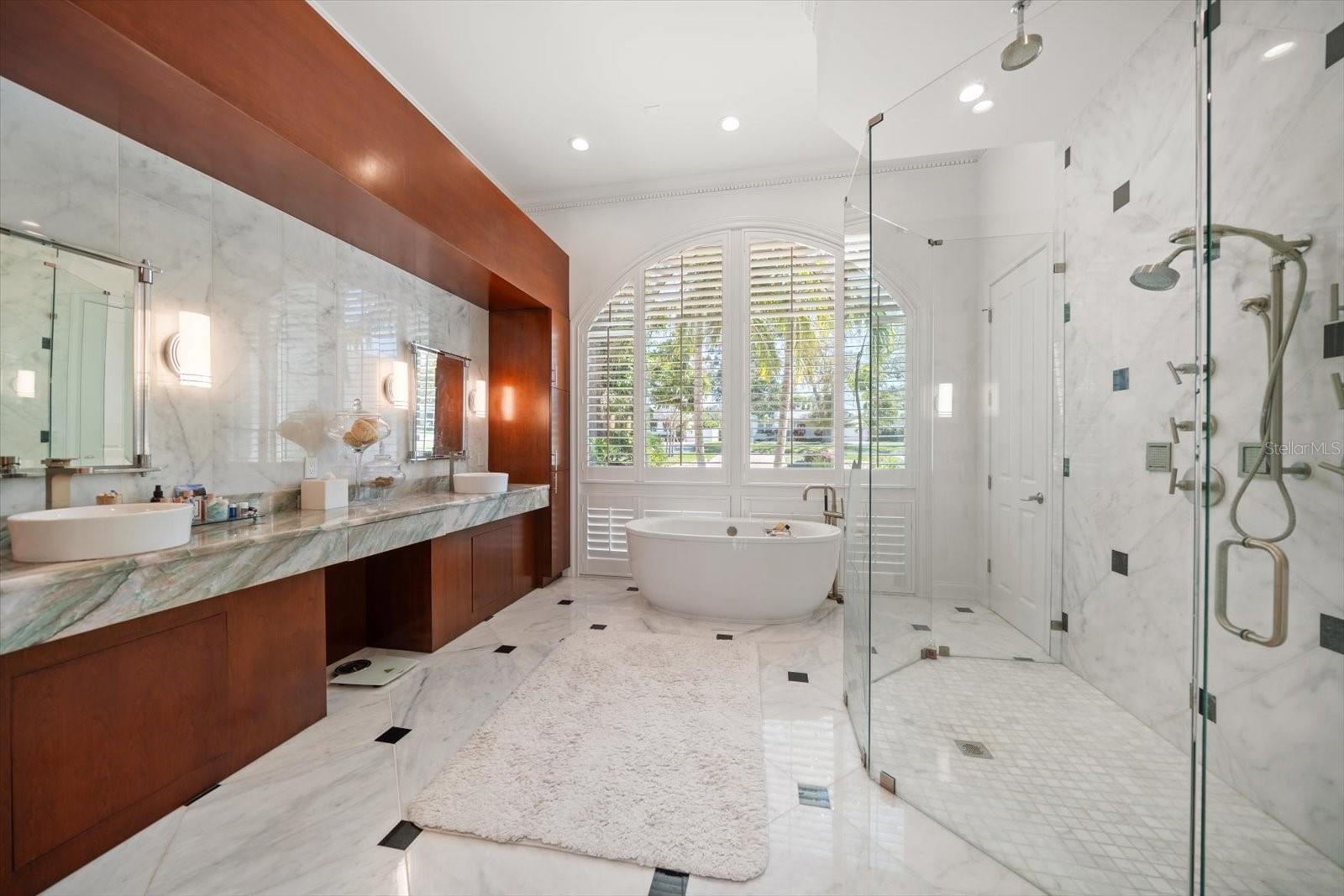 HARBOR BLUFFS SEC 1 REP - Residential