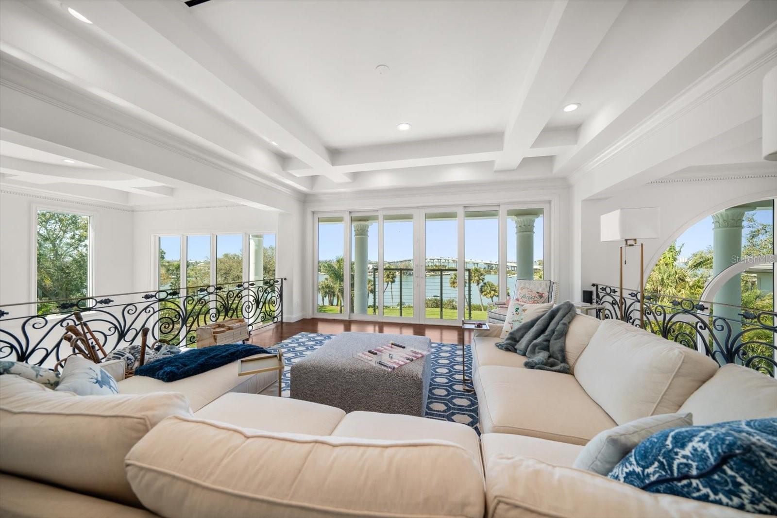 HARBOR BLUFFS SEC 1 REP - Residential