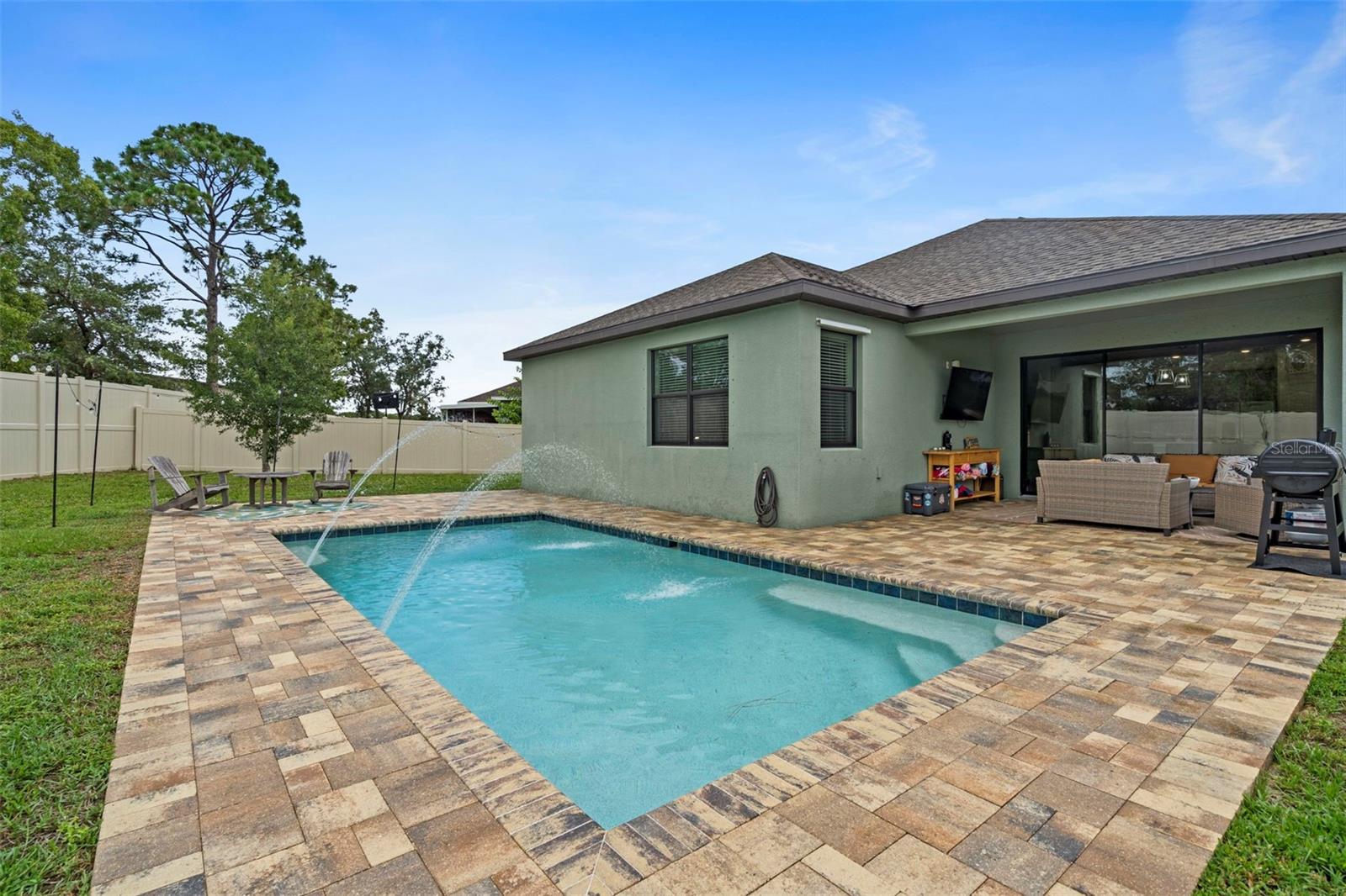 RIVER BEND VILLAGE - Residential