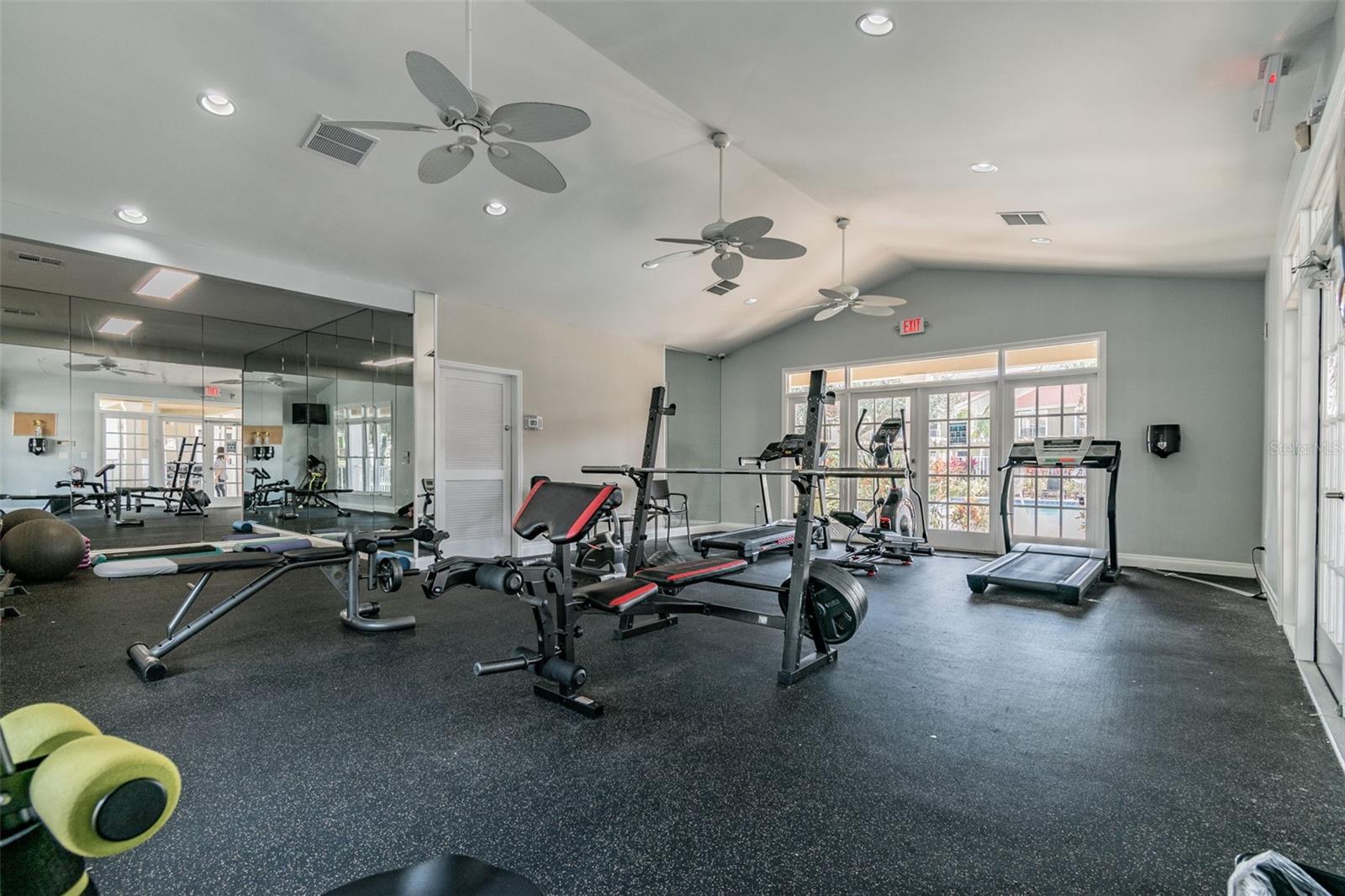 THE HIGHLANDS AT HUNTERS GREEN - Residential