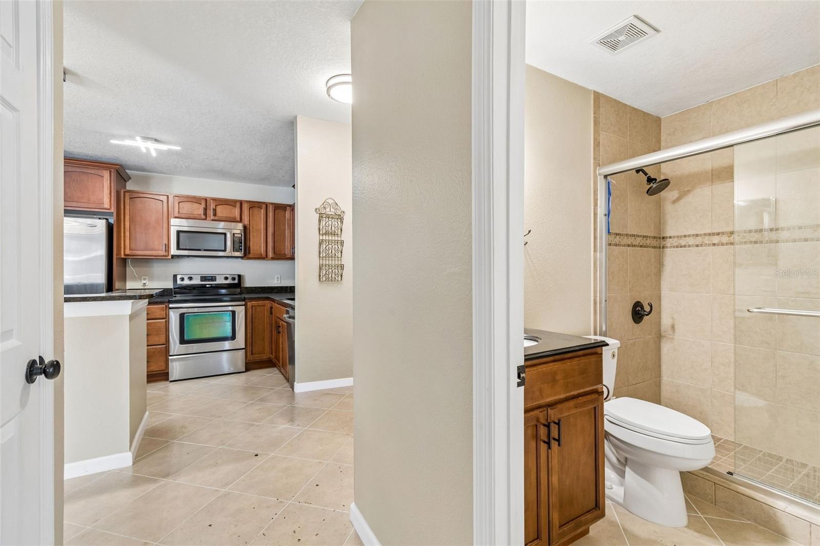 THE HIGHLANDS AT HUNTERS GREEN - Residential
