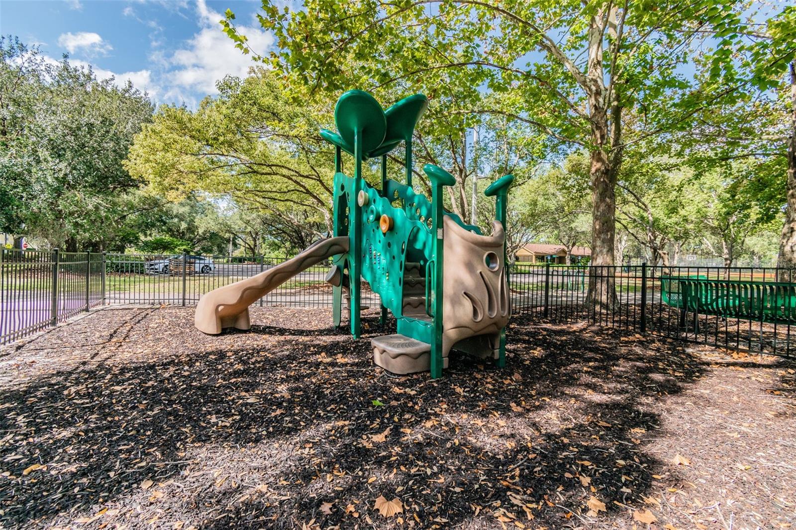 THE HIGHLANDS AT HUNTERS GREEN - Residential