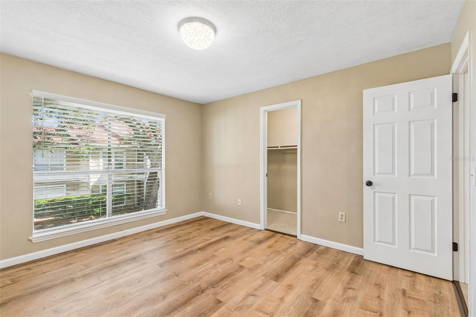 THE HIGHLANDS AT HUNTERS GREEN - Residential