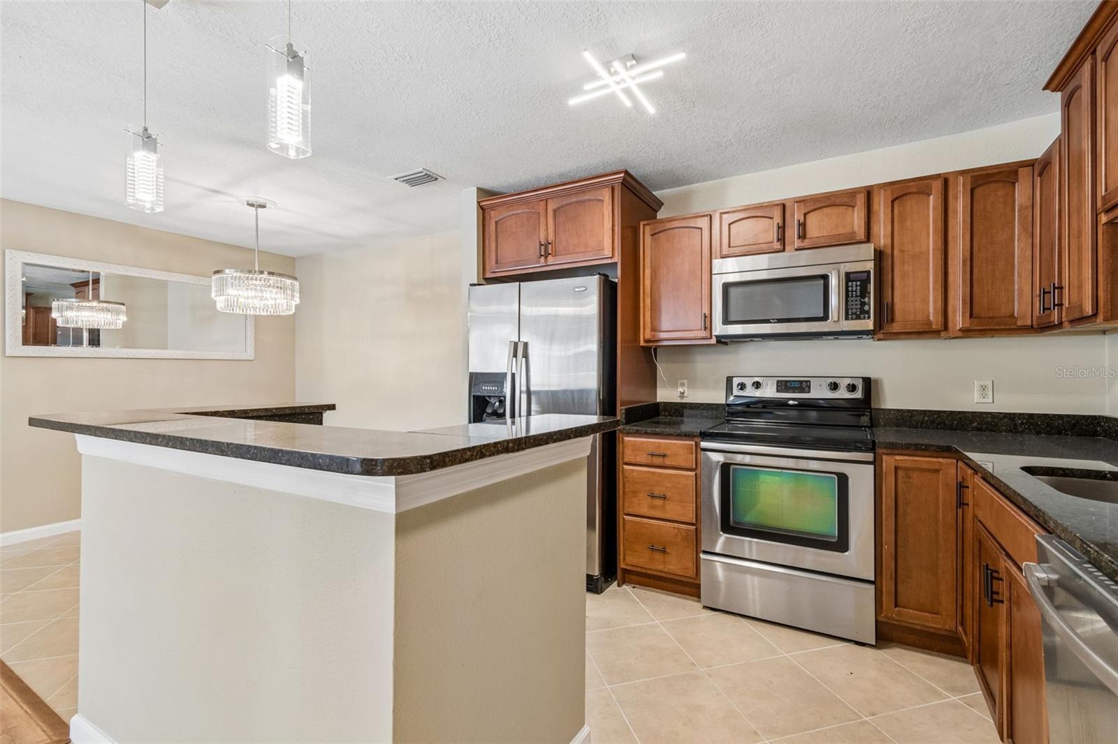 THE HIGHLANDS AT HUNTERS GREEN - Residential