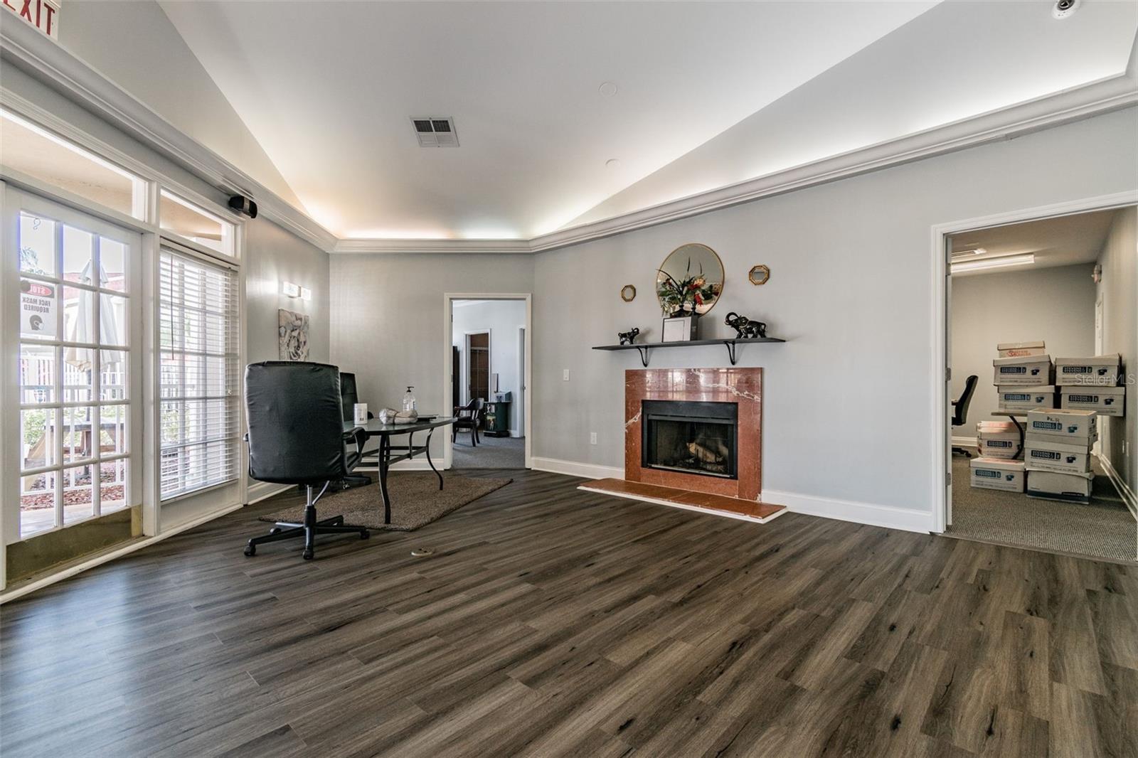 THE HIGHLANDS AT HUNTERS GREEN - Residential