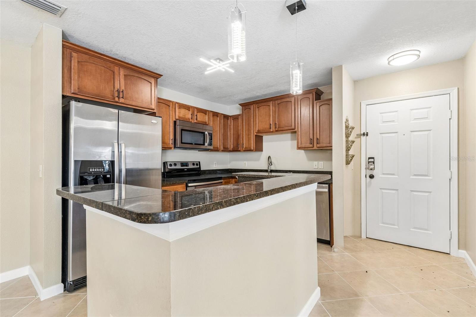 THE HIGHLANDS AT HUNTERS GREEN - Residential