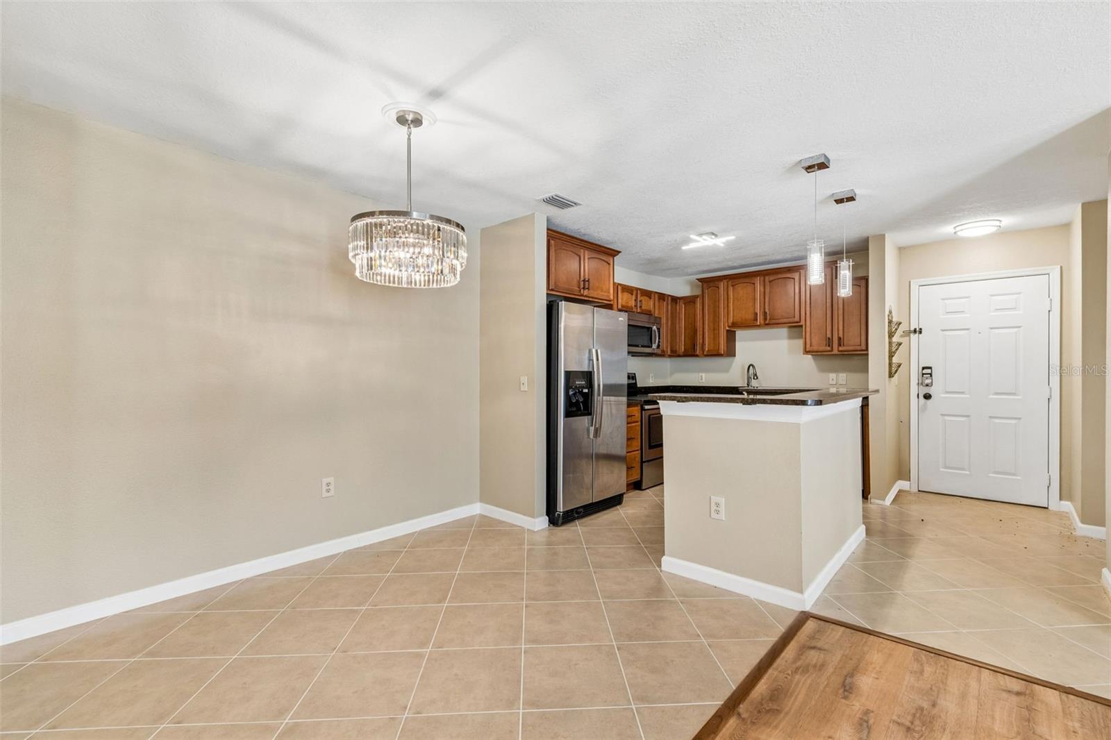 THE HIGHLANDS AT HUNTERS GREEN - Residential
