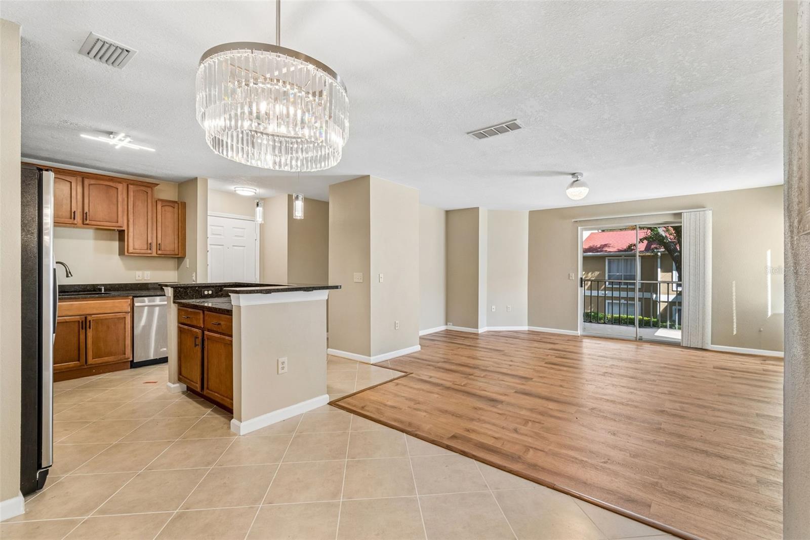THE HIGHLANDS AT HUNTERS GREEN - Residential