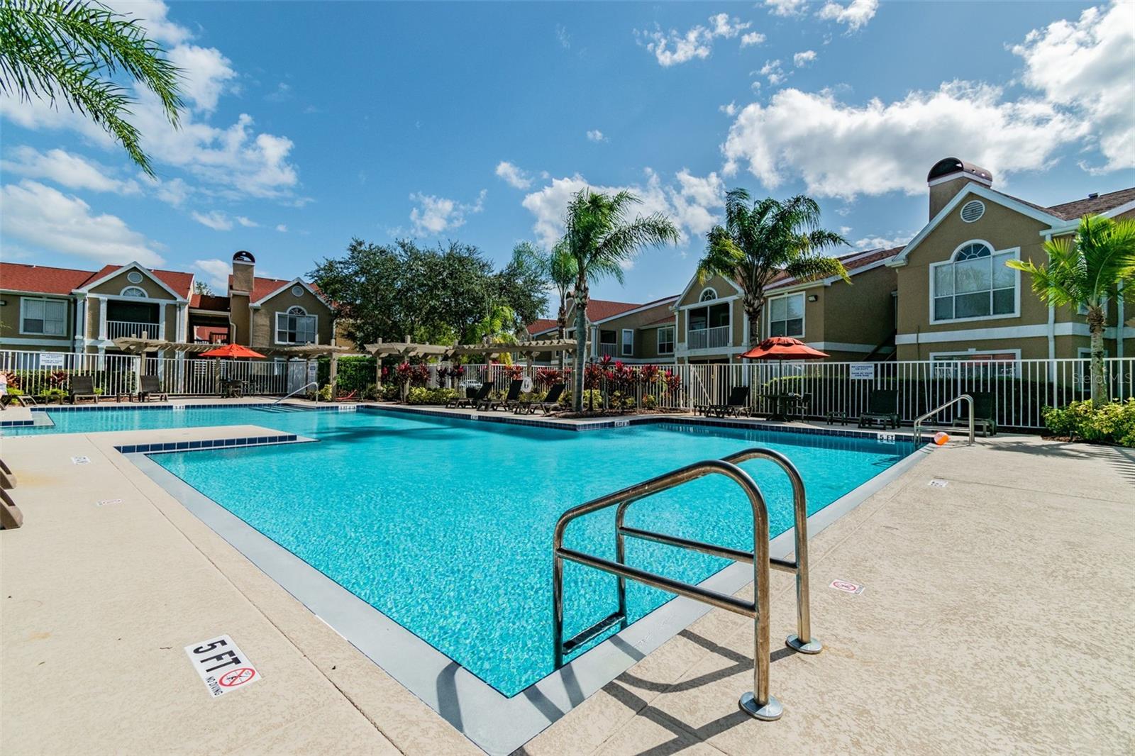 THE HIGHLANDS AT HUNTERS GREEN - Residential