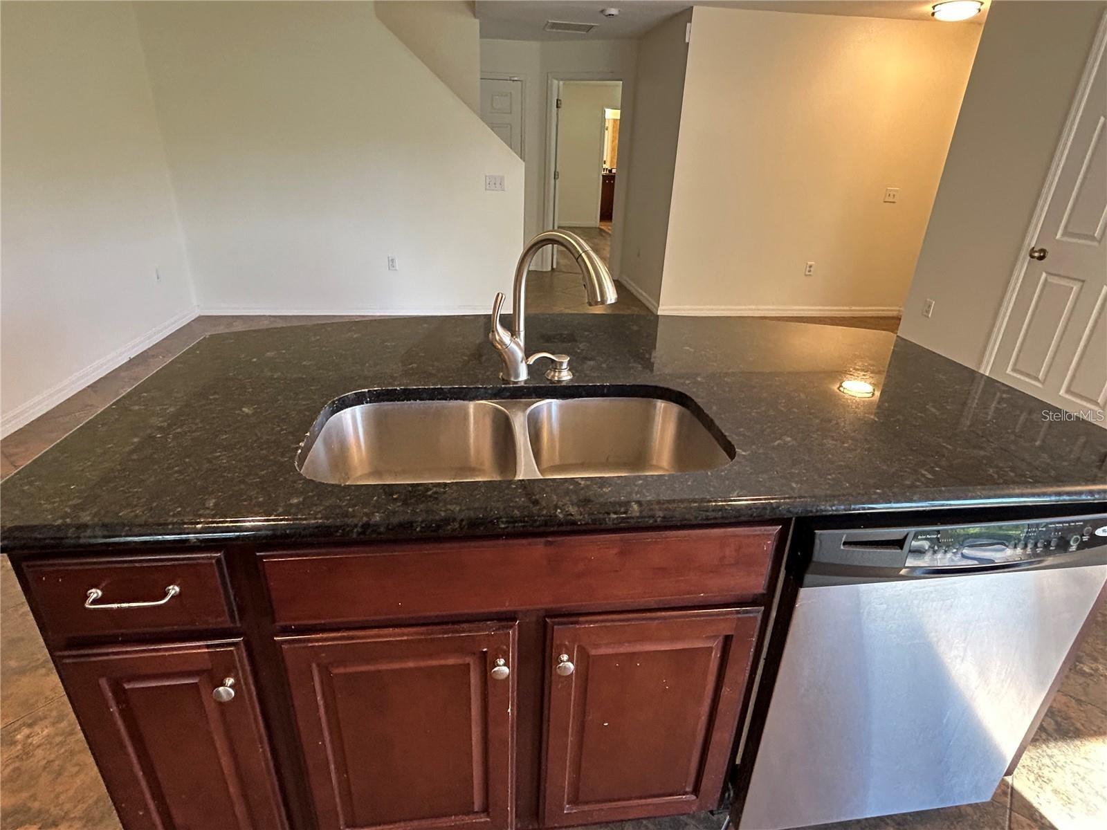 SEVEN OAKS PRCL S-14A - Residential Lease